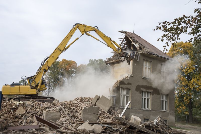 House Demolition Service in South Houston, TX